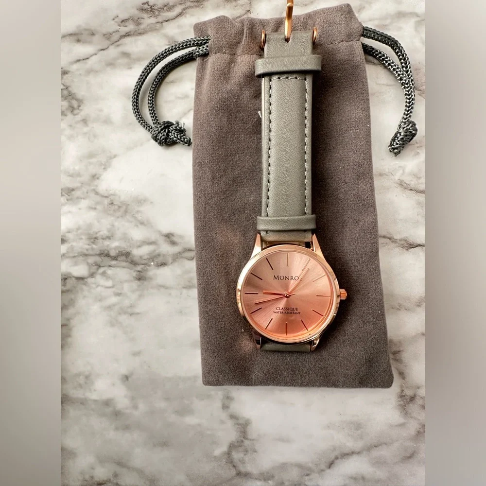 ✨Monroè Yorkville Solèrose Charcoal Leather watch brand new never before used.✨ - Picture 4 of 5